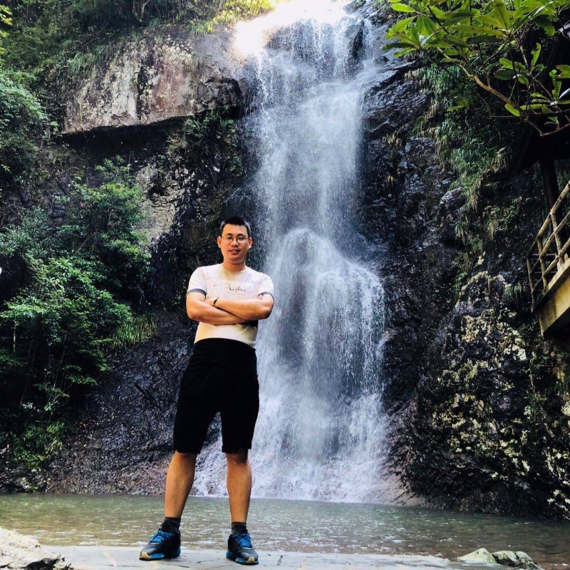 宁静致远的第一张照片--浙江蓝颜知己交友网