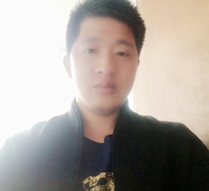 形影不离的第一张照片--浙江蓝颜知己交友网