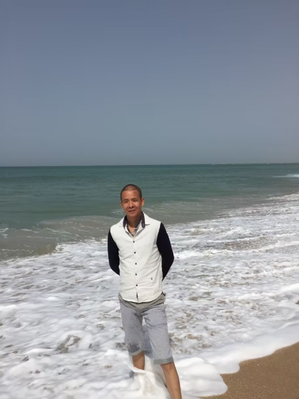 飞雪飘零的第二张照片--浙江蓝颜知己交友网