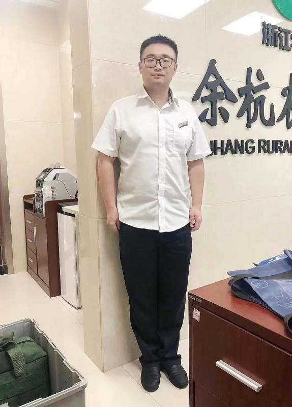 君临天下的第一张照片--浙江蓝颜知己交友网